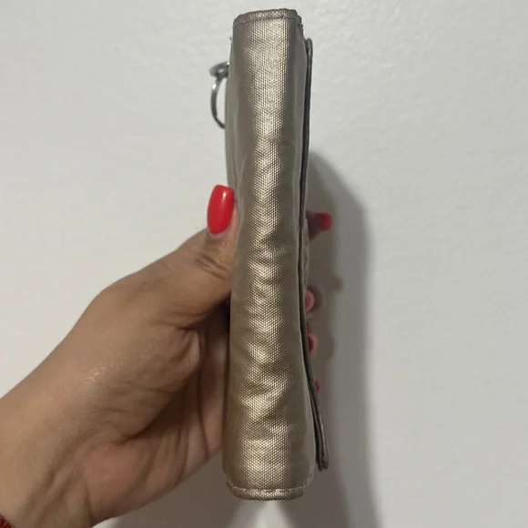 Pixi Kipling Metallic Wallet with Keychain - Picture 11 of 15